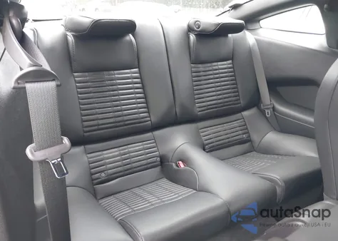 2013 Ford Shelby Gt500 z USA, uszkodzony, nr VIN 1ZVBP8JZ2D5260857